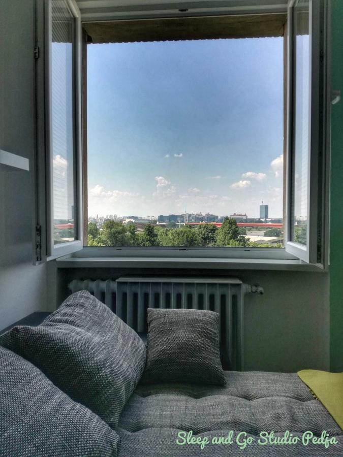 Ferienwohnung Sleep And Go Pedja Belgrad Exterior foto